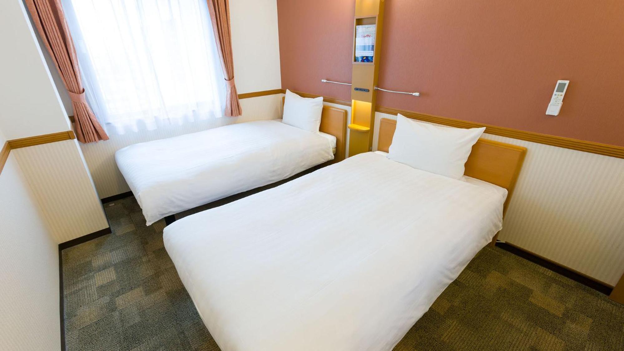 Toyoko Inn Mikawa Anjo Eki Shinkansen Minami Guchi No 1 Anjomachi Habitación foto
